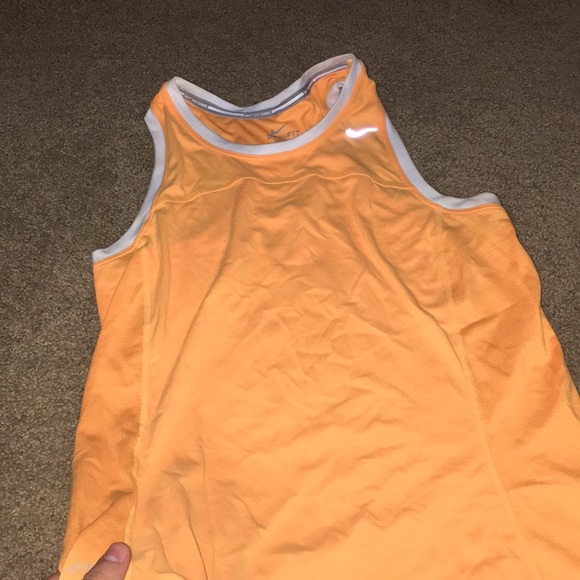 Nike Tanktop - Picture 3 of 3